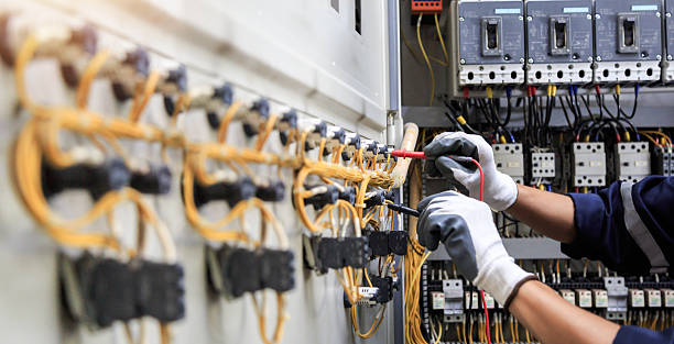 Professional Electrician technician working in Oriskany, NY